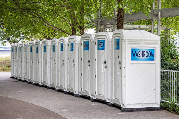 Best Porta potty delivery and setup  in Bent, NE